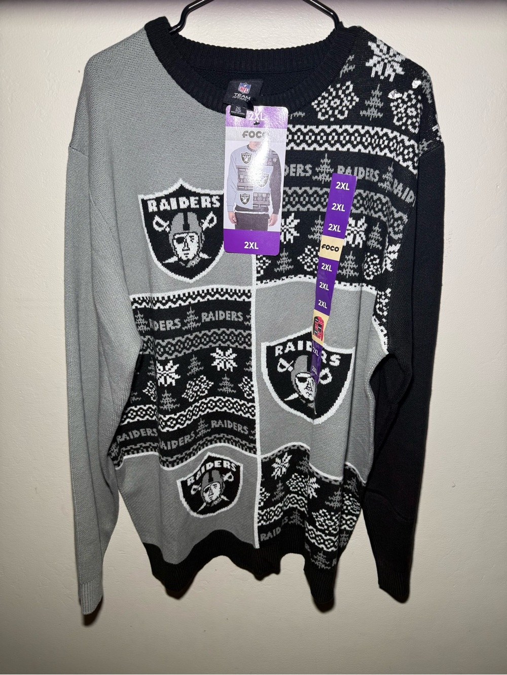 NFL Raiders Gray and Black Crewneck Sweater - 2XL